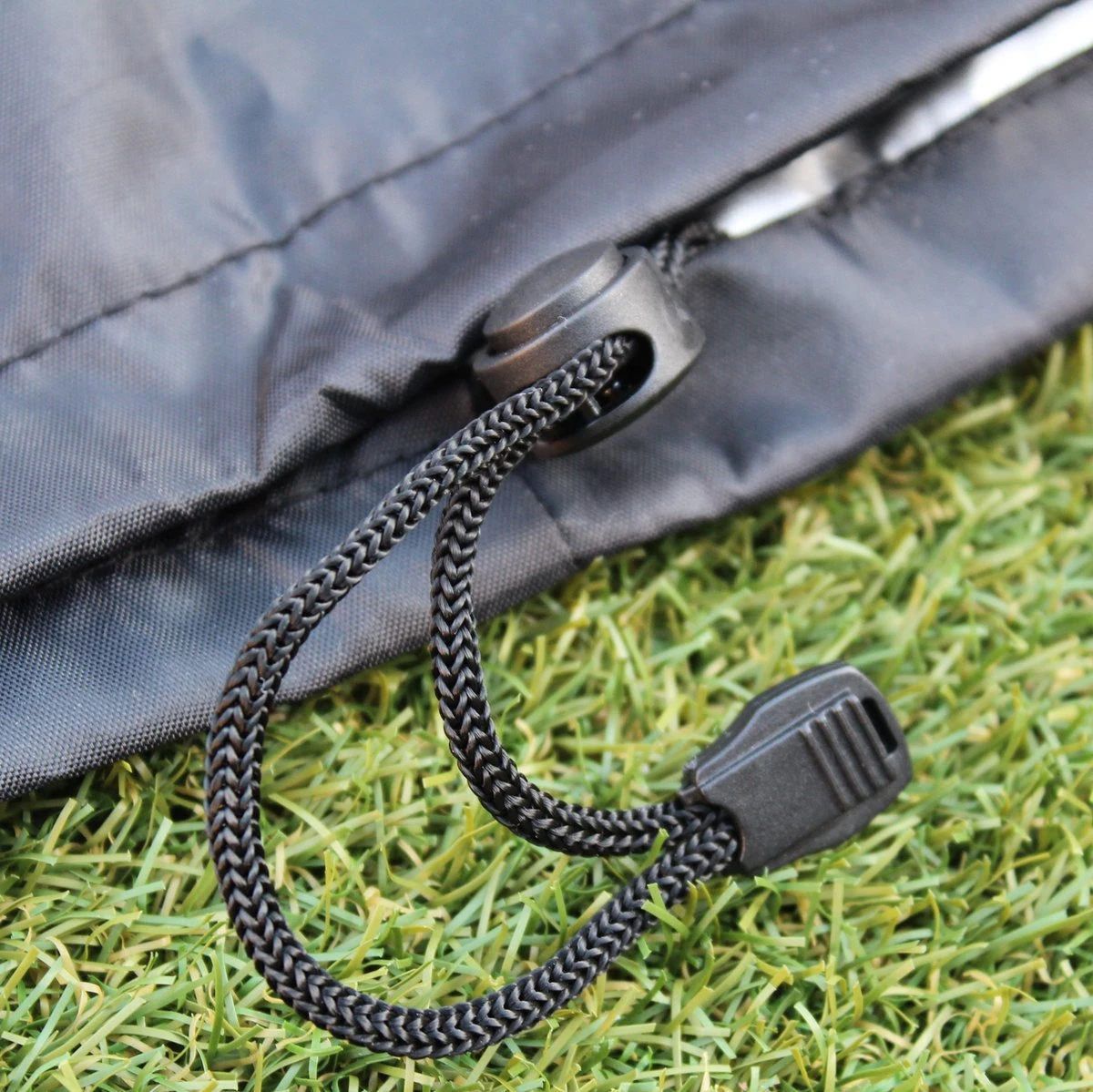 Luxe Waterdichte Beschermhoes Voor Tuinstoelen | Tuinmeubelen | Stoelhoezen | Afdekzeil | Klapstoelen | 120 X 70 X 66 Cm 3 Luxe Waterdichte Beschermhoes Voor Tuinstoelen | Tuinmeubelen | Stoelhoezen | Afdekzeil | Klapstoelen | 120 X 70 X 66 Cm - Afbeelding 3