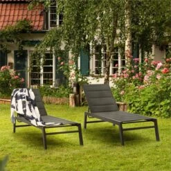 Blumfeldt Renazzo Lounge Ligstoel - Ligbed Voor De Tuin - Aluminium Tuinstoel - 6 Standen - Waterafstotend - Bekleding Van 70 % Pvc En 30 % Polyetheen - Zwart 13 Blumfeldt Renazzo Lounge Ligstoel - Ligbed Voor De Tuin - Aluminium Tuinstoel - 6 Standen - Waterafstotend - Bekleding Van 70 % Pvc En 30 % Polyetheen - Zwart -Fijne Tuinmeubelwinkel 1200x1200 293