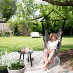 Vita5 XXL Hangstoel | Binnen&Buiten Hangnest | Incl. 2 Kussens En Boekenvak | Volwassenen&Kinderen | Hangmatstoel Tot 225kg | Grijs 21 Vita5 XXL Hangstoel | Binnen&Buiten Hangnest | Incl. 2 Kussens En Boekenvak | Volwassenen&Kinderen | Hangmatstoel Tot 225kg | Grijs -Fijne Tuinmeubelwinkel 1200x1200 305