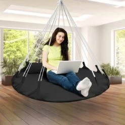 Hangnest Voor Binnen & Buiten. Met Groot En Dik Kussen Voor Volwassenen & Kinderen. Belastbaar Tot 125 Kg. VITA5 (Zwart) 9 Hangnest Voor Binnen & Buiten. Met Groot En Dik Kussen Voor Volwassenen & Kinderen. Belastbaar Tot 125 Kg. VITA5 (Zwart) -Fijne Tuinmeubelwinkel 1200x1200 369