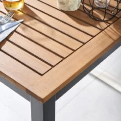 NATERIAL - Tuintafel Vierkant ORIS - 4 Personen - Houten Tafel 90x90 Cm - Aluminium - Met Houten Blad - Eucalyptus 9 NATERIAL - Tuintafel Vierkant ORIS - 4 Personen - Houten Tafel 90x90 Cm - Aluminium - Met Houten Blad - Eucalyptus -Fijne Tuinmeubelwinkel 1200x1200 501