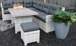 Merkloos Rivièra | Loungeset Hoekset Dining Set Tuinset | Wicker | Hoekbank, Hoge Tuintafel, 2 Hockers | 6 Zitplaatsen 7 Merkloos Rivièra | Loungeset Hoekset Dining Set Tuinset | Wicker | Hoekbank, Hoge Tuintafel, 2 Hockers | 6 Zitplaatsen -Fijne Tuinmeubelwinkel 1200x725 1