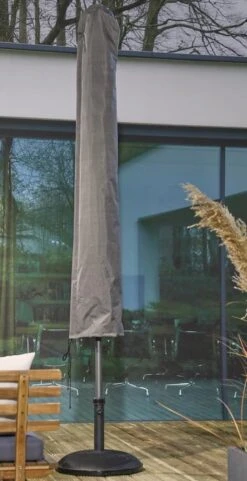 Weersbestendige Parasolhoes - Rond & Vierkant - Max. 3 X 3 M - Grijs / Antraciet - Stokparasol 15 Weersbestendige Parasolhoes - Rond & Vierkant - Max. 3 X 3 M - Grijs / Antraciet - Stokparasol -Fijne Tuinmeubelwinkel 616x1200