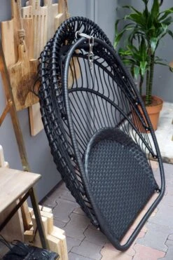 Merkloos Hangstoel Norway - Zwart Wicker & Touw Luxe Egg Hangstoel Met Dikke Antraciete Kussens Met Frame - Inklapbare Basket 9 Merkloos Hangstoel Norway - Zwart Wicker & Touw Luxe Egg Hangstoel Met Dikke Antraciete Kussens Met Frame - Inklapbare Basket -Fijne Tuinmeubelwinkel 800x1200 18