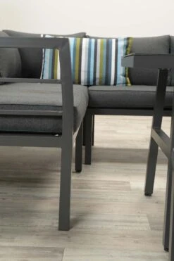 Blakes Lounge Diningset - 4 Delig - Donker Grijs -Fijne Tuinmeubelwinkel 800x1200 63
