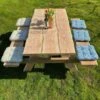 Robuuste Picknicktafel Van Douglashout. Duurzaam En Modern. Lengte 2,40 Meter